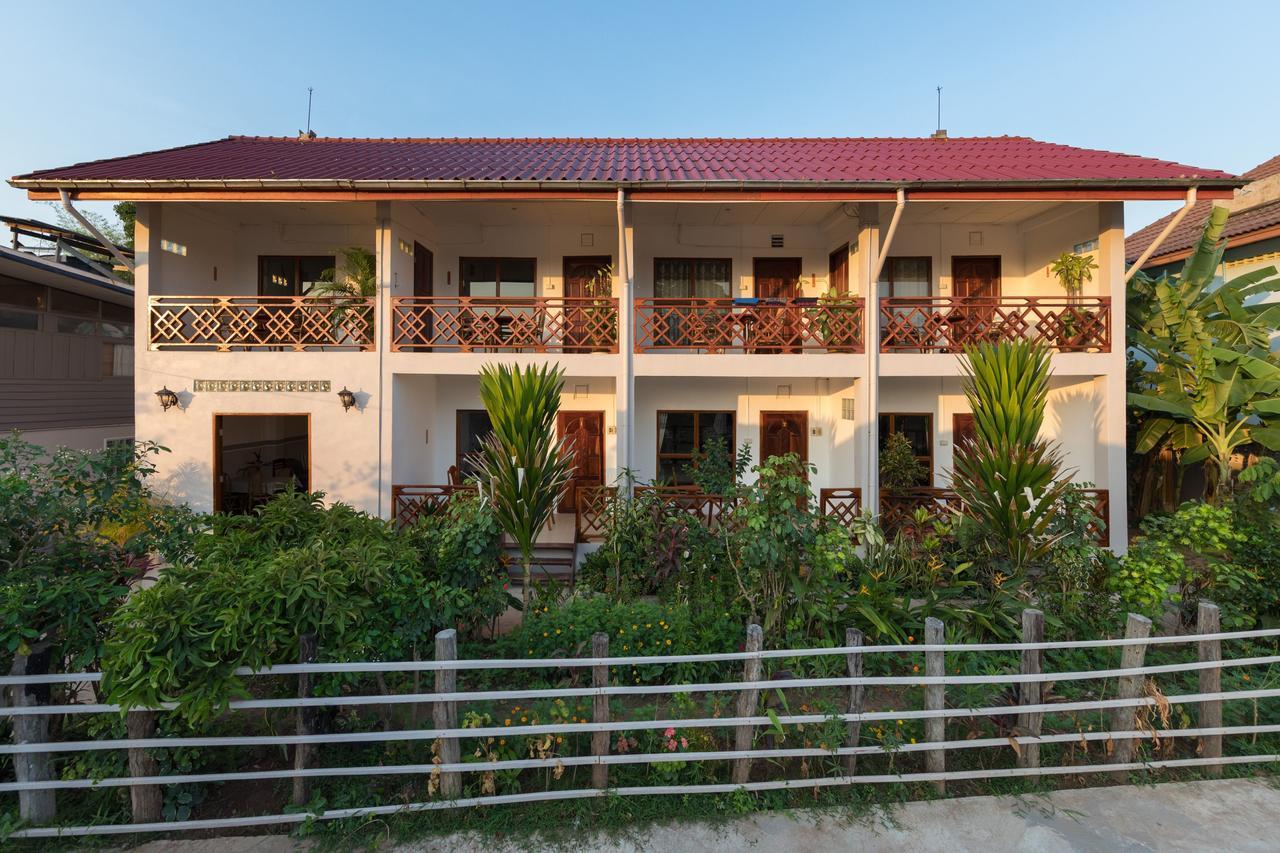 Baba Guesthouse Ban Dondét Exterior foto